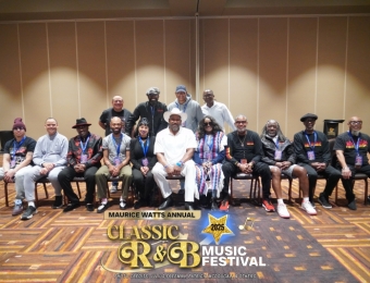 12-08-25: Mon-Meet and Greet @ Festival